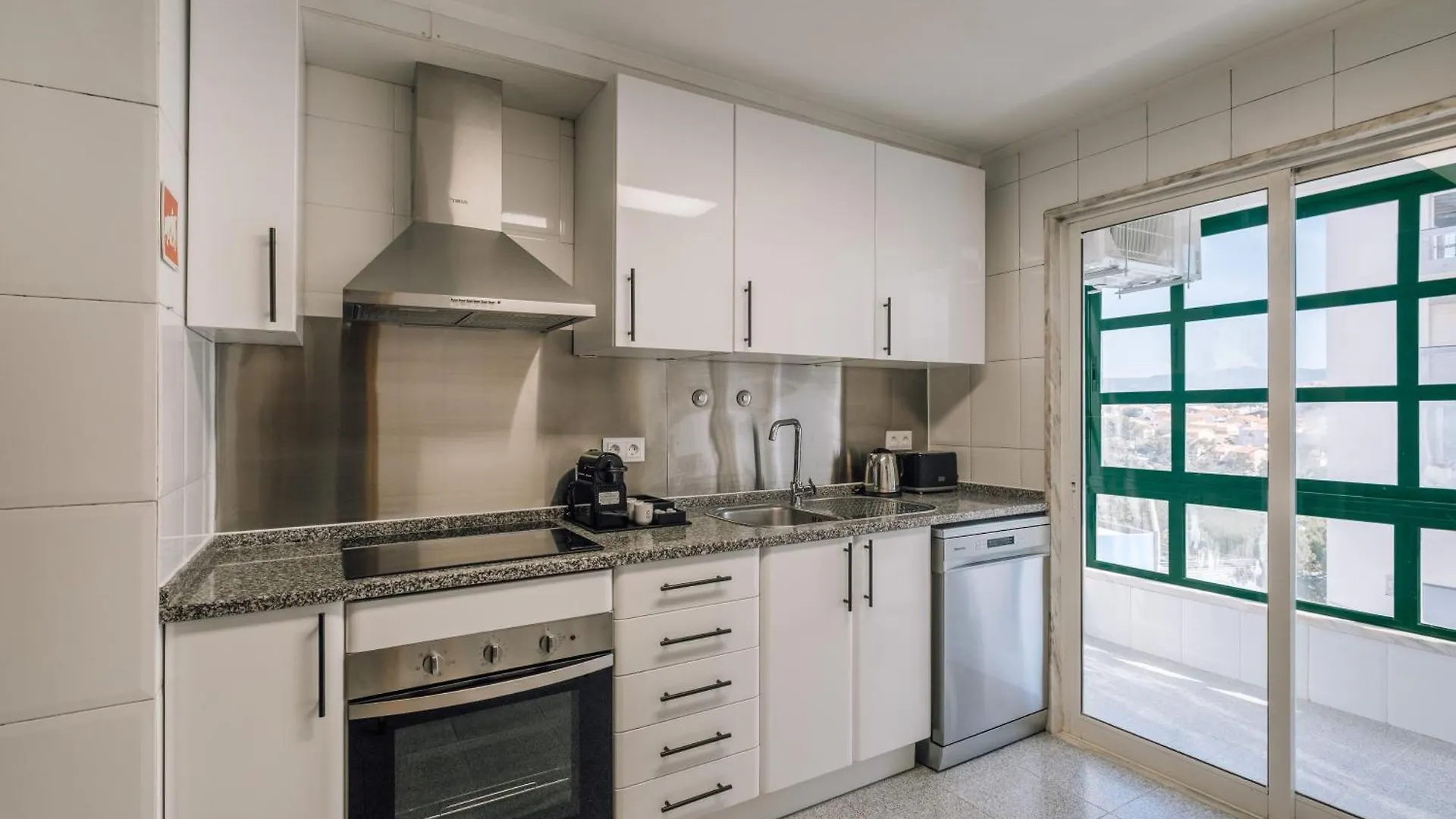 Atlantic Apartment By Olala Homes Torre  Torre (Lisbon)